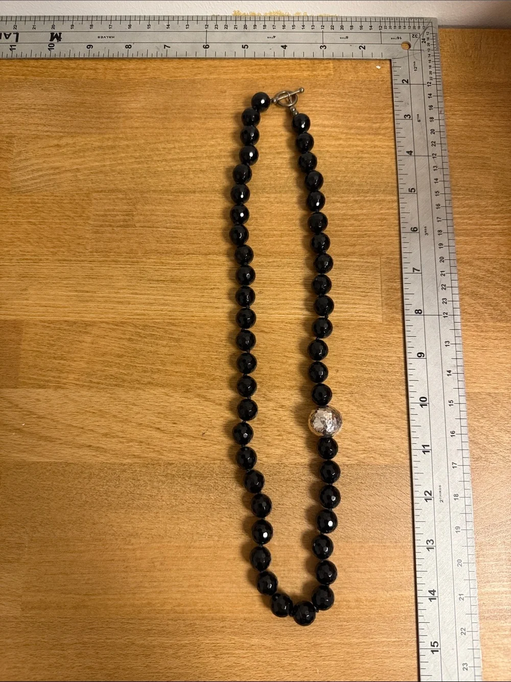 Silver 925 clasp with black glass beads and silver tone accent mirrorball - Picture 6 of 6